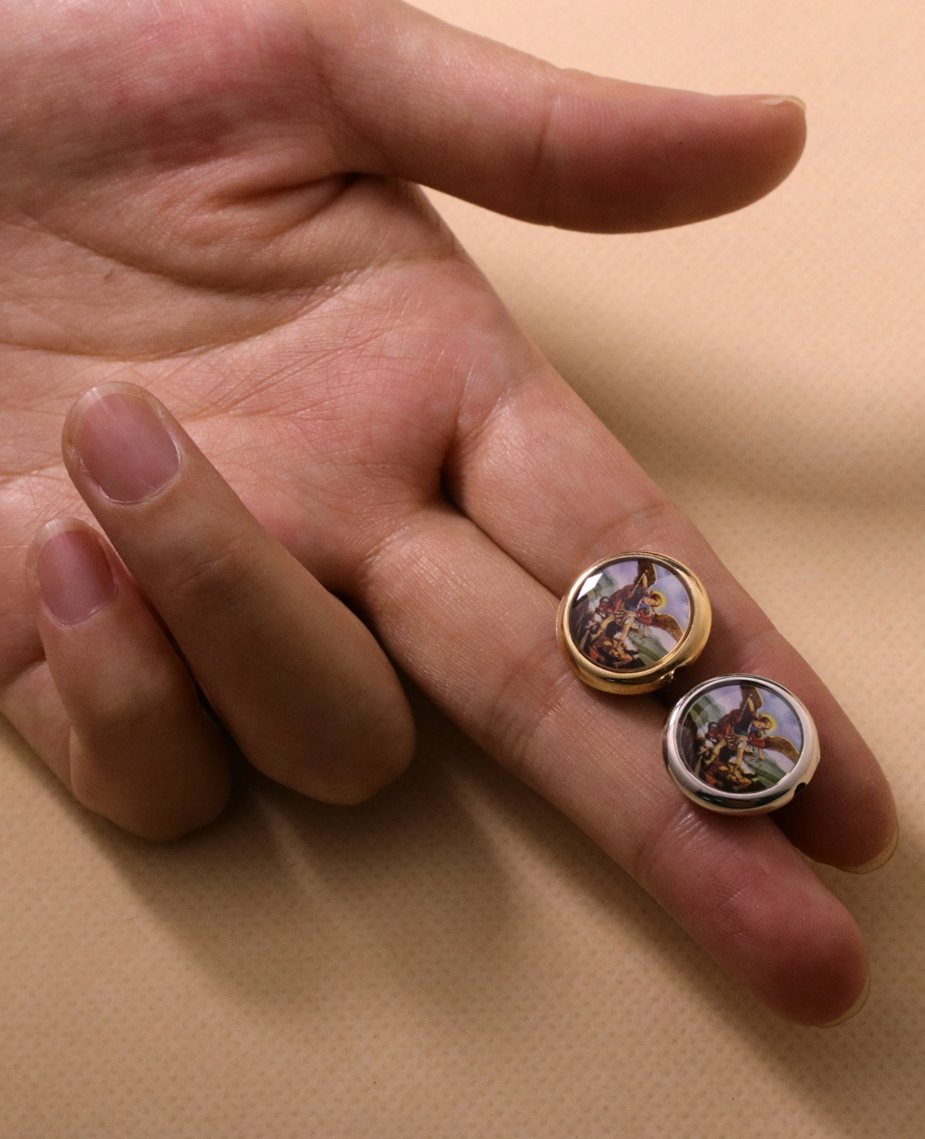 20Pcs Round The Archangel Sain - огляд і ціна Jewelry Making Michaels