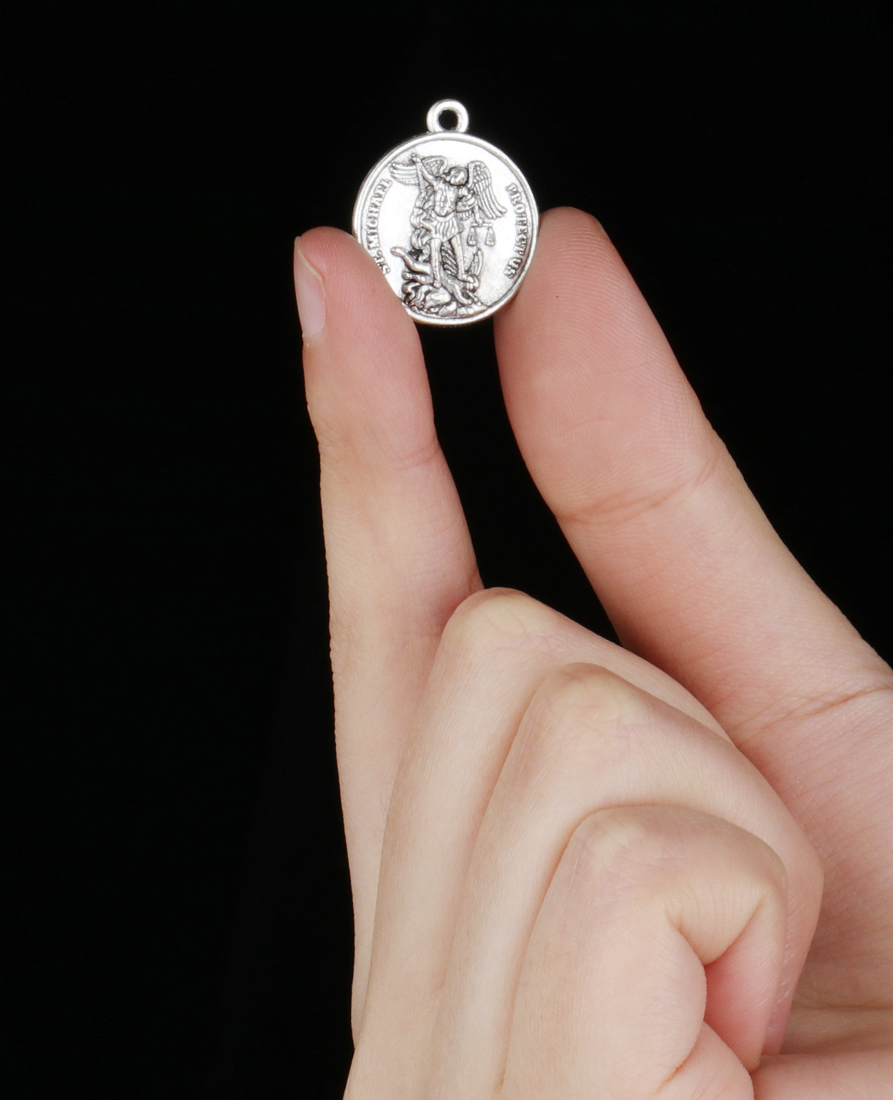 10Pcs Christian The Archangel  - огляд і ціна Jewelry Making Michaels